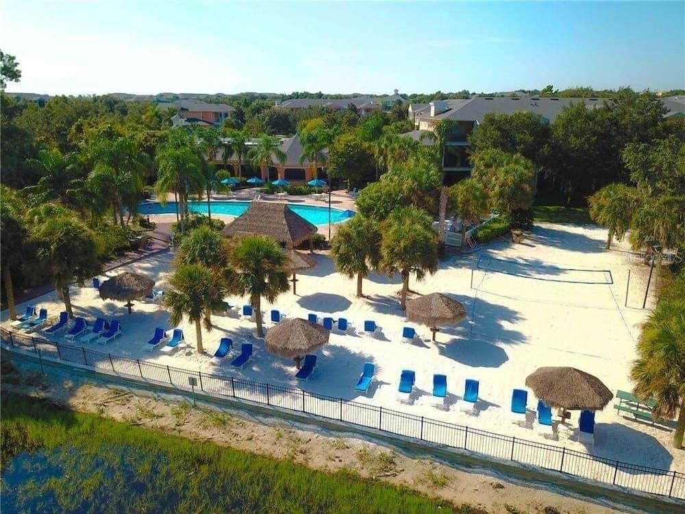 Amazing Villa Near Disney At The Bahama Bay Resort 2 Bedroom Villa by RedAwning