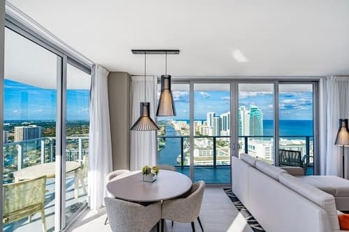 Hyde Beach House Luxury Condo-resort 2 Bedroom Condo by RedAwning