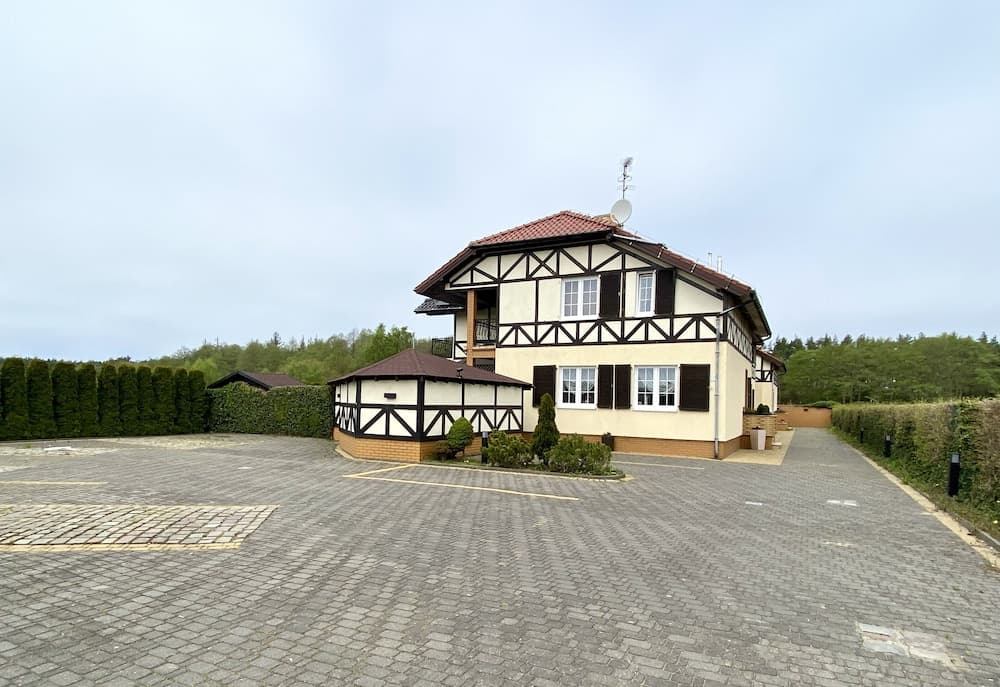 Holiday House Near the Beach by Renters