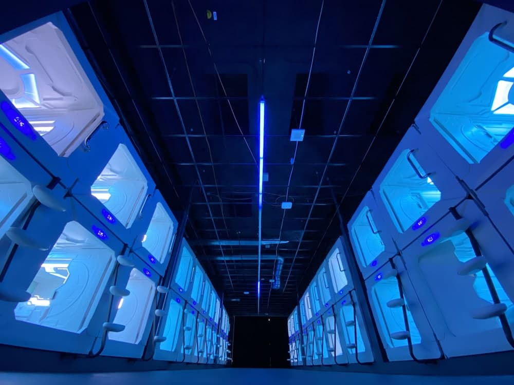 Space Night - Hostel