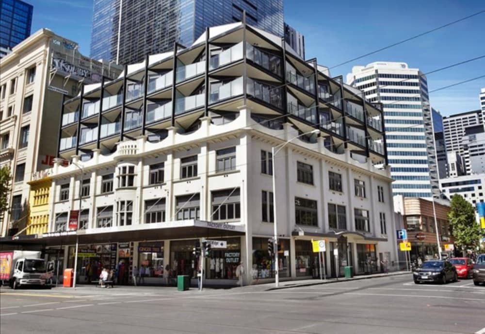 Readyset Apartments at Kett