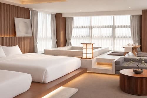 UH Suite The Myeongdong