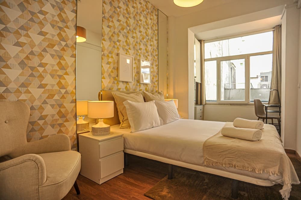 My Fair Lisbon -modern flat with elevator in central Lisbon