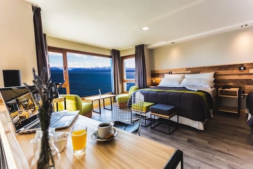 Hotel Ecomax