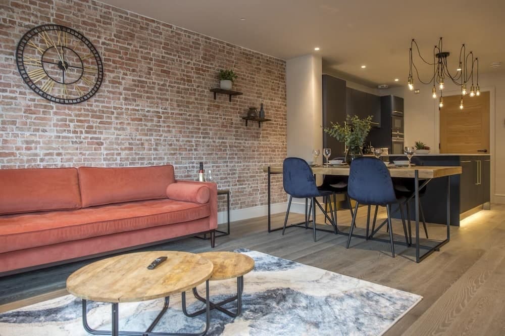 The Quadrant - The Botanical Suite