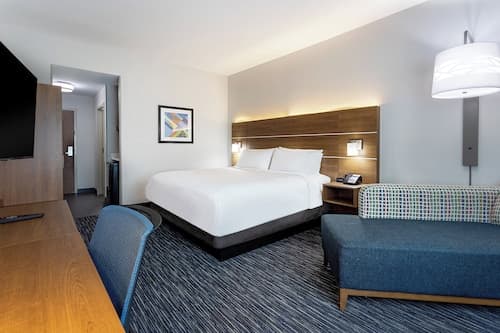 Holiday Inn Express and Suites Miramar by IHG