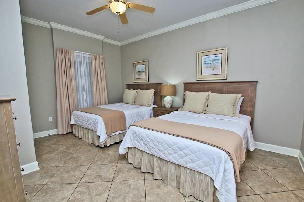 Phoenix Orange Beach 2004