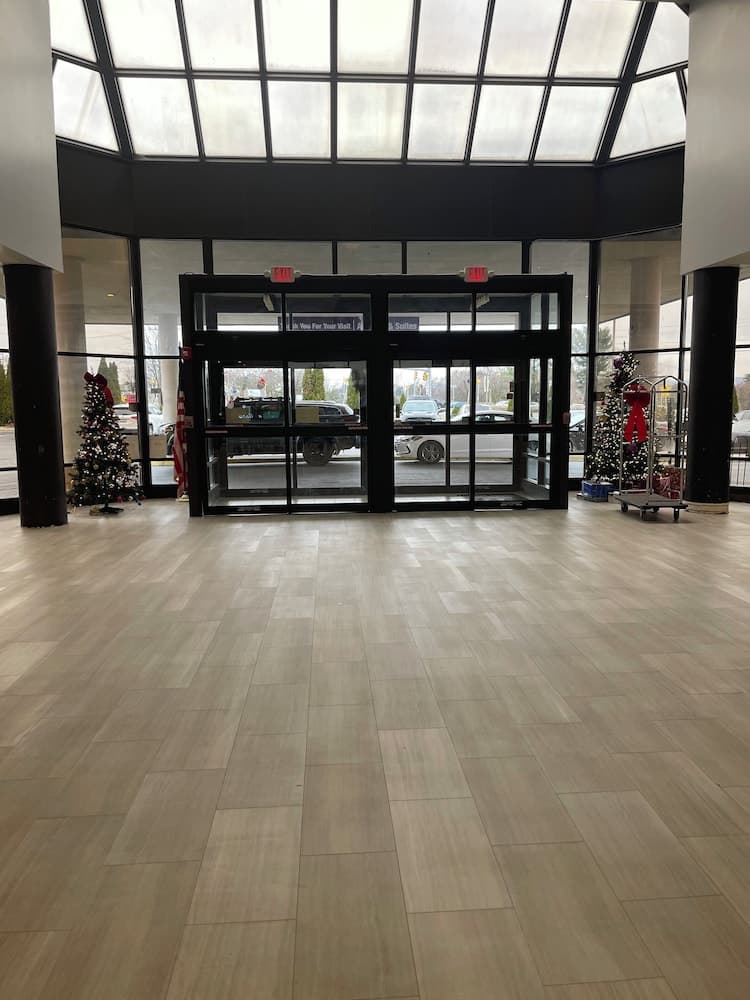 APM Inn and Suites