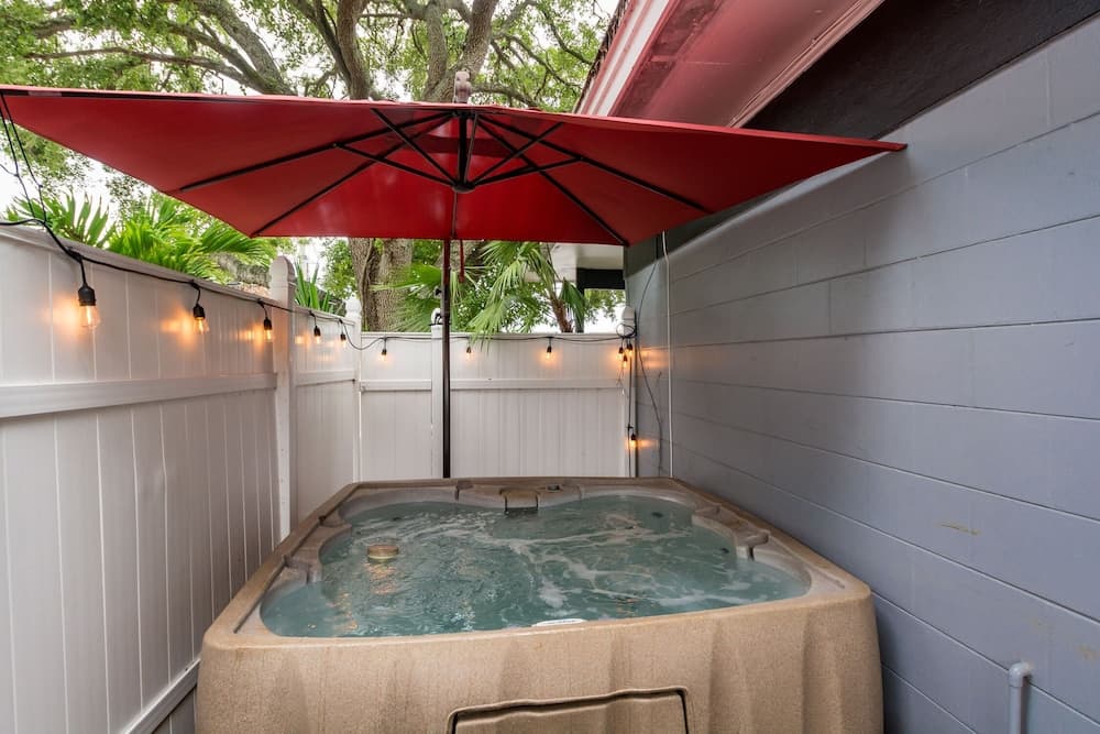 Golf View Villas Tampa FL