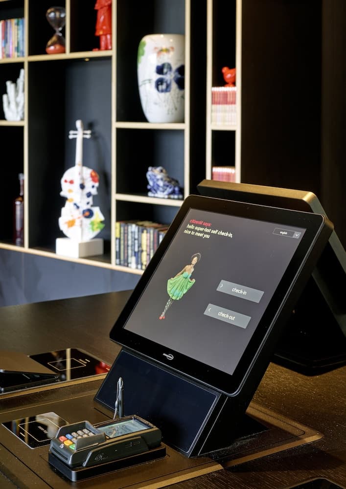 Giriş/çıkış büfesi