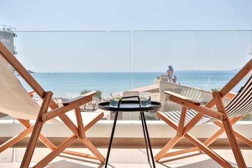 ECO-APARTMENTS LA MARINEDA & HOTEL THALASSA SPORT & SPA