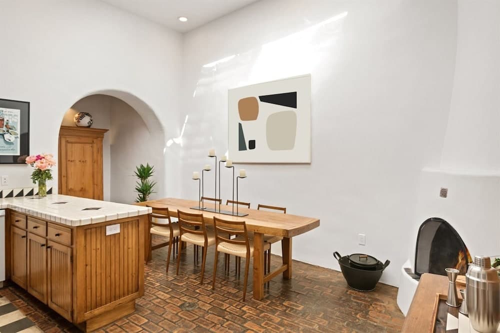 El Ocaso - The Best of Downtown, Luxury Home With Sonos Sound System