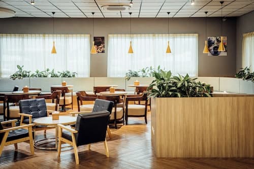 TH Hotel