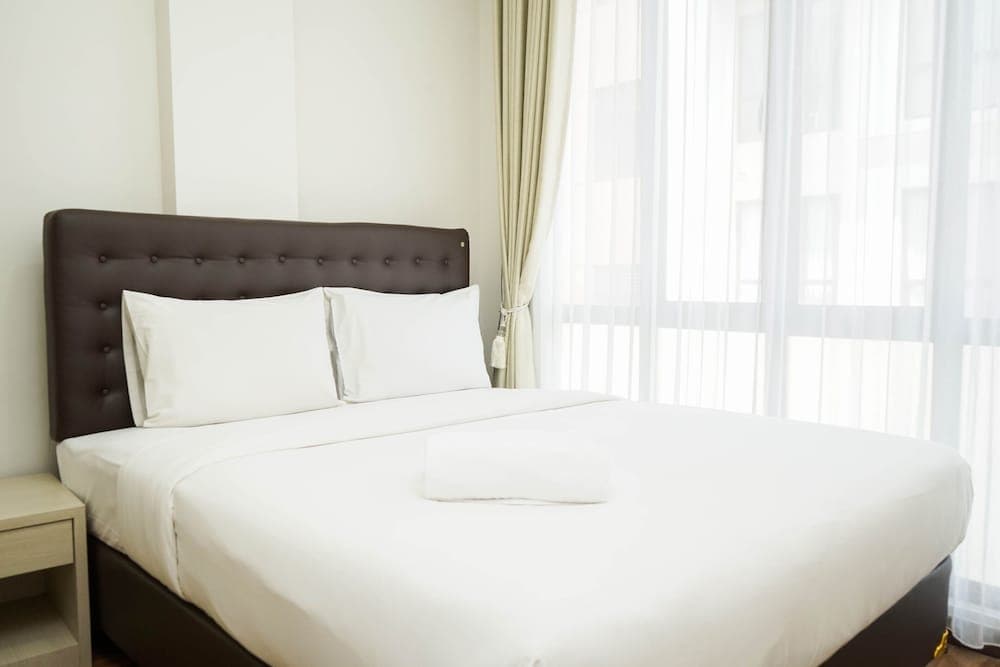 Contemporary 2Br At Asatti Apartment