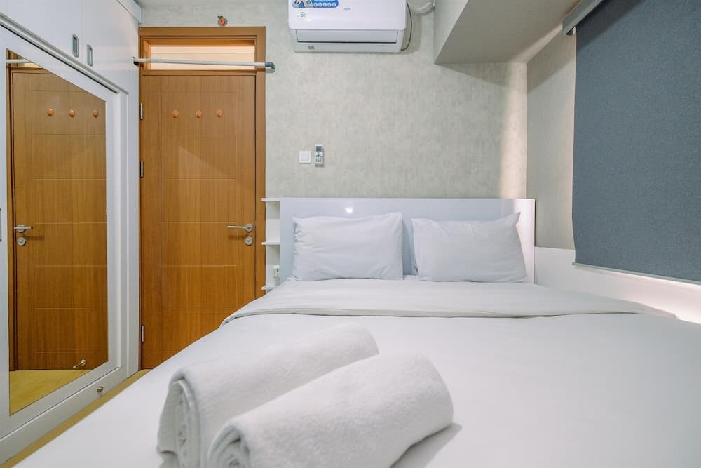 Homey And Simply 2Br Apartment At Cinere Resort