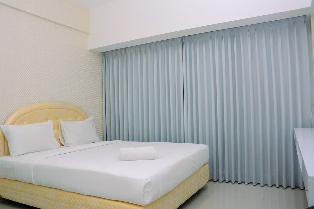 Comfy With Modern Style Springlake Summarecon Studio Apartment