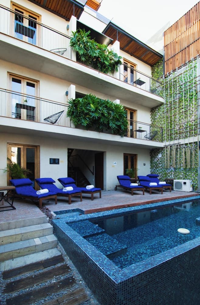 El Recinto Luxury Hotel