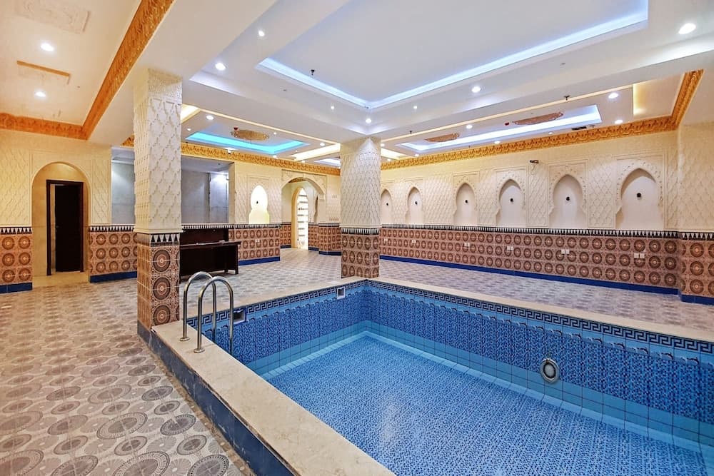 OYO 586 Al Tamayoz Al Raqi Hira