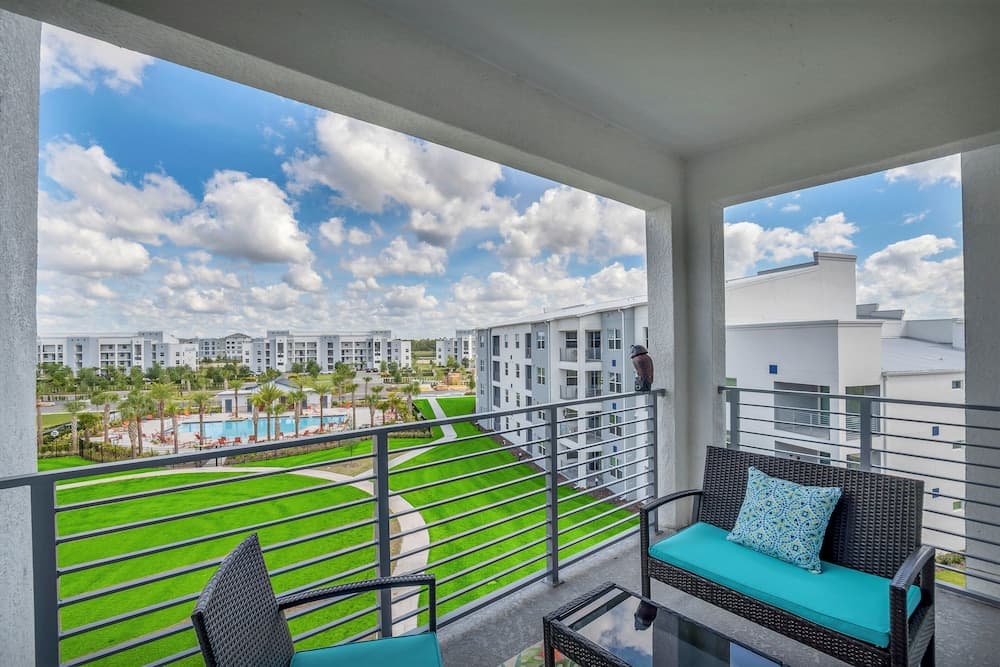 Cozy Condo Near Disney W/pool View! Free Waterpark