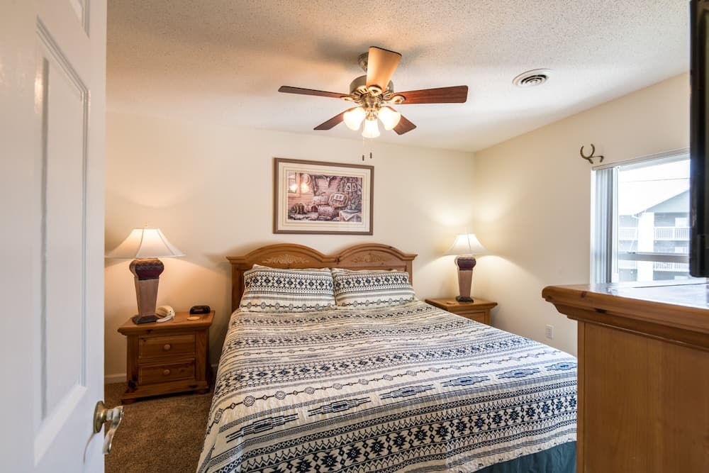 Whispering Pines Condos by VTrips