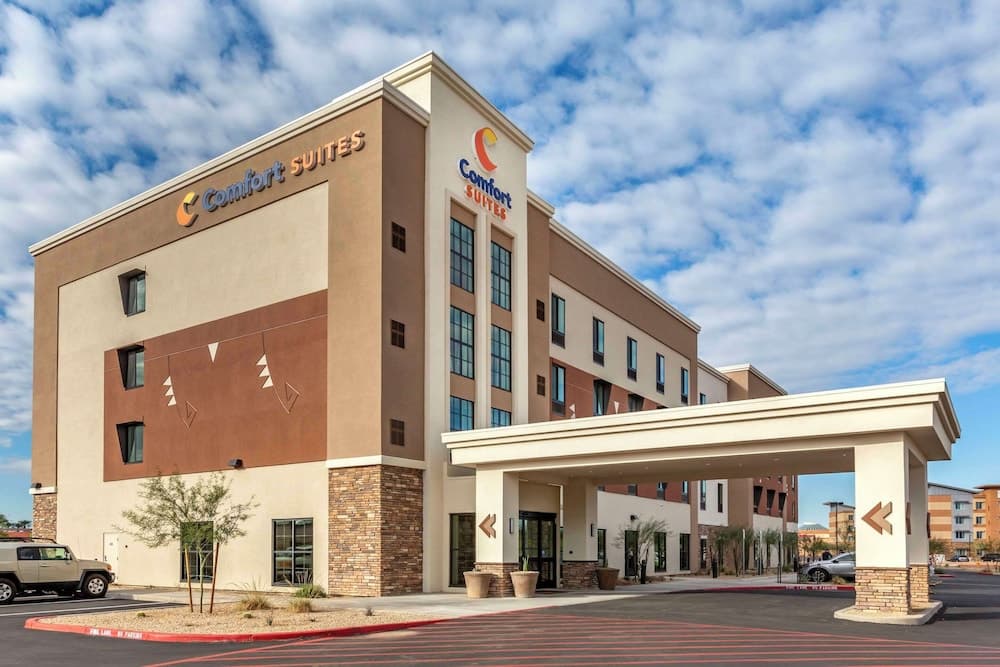 Comfort Suites Scottsdale Talking Stick Entertainment District