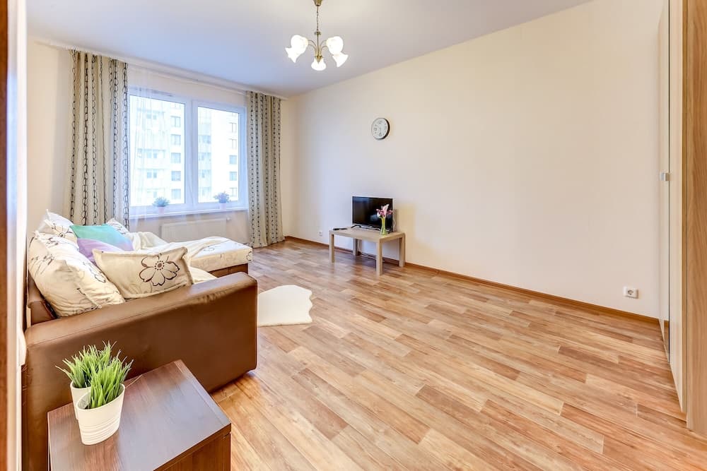 Apartment Vesta with a park view