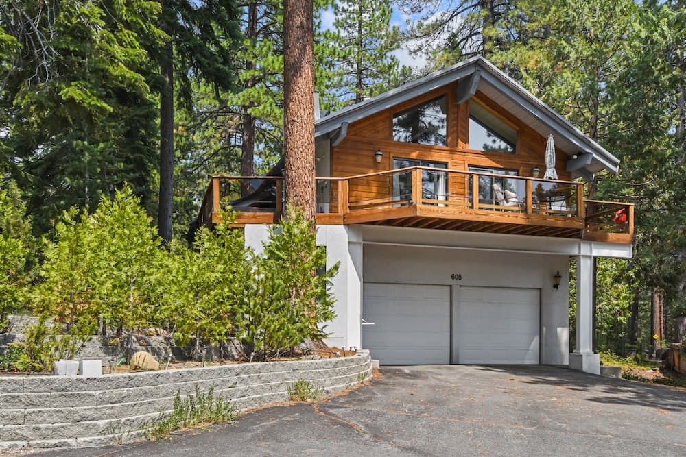 Tumbleweed Trails Deck & Hot Tub!