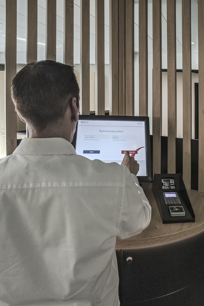 Giriş/çıkış büfesi