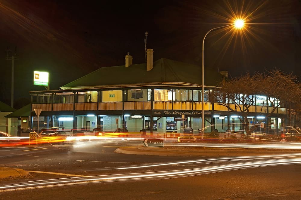 Metropolitan Hotel Orange