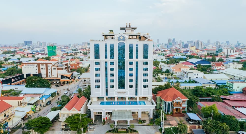 Ban Ban Hotel