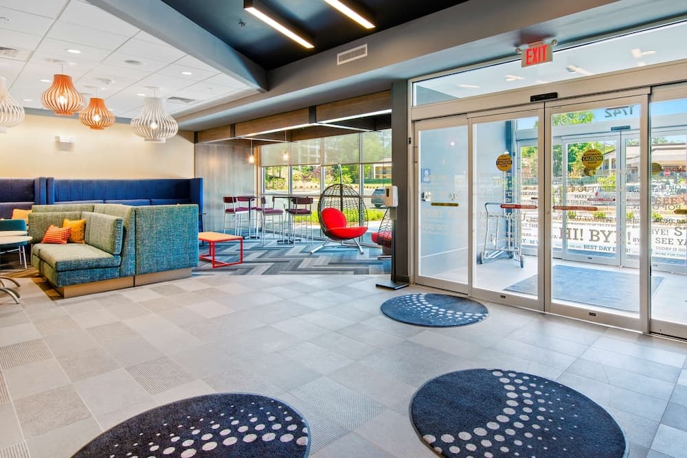 Tru by Hilton Chapel Hill