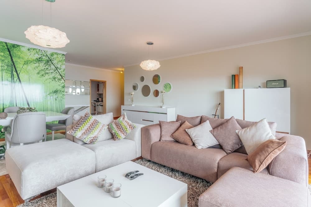 Stunning Apartment with sea view