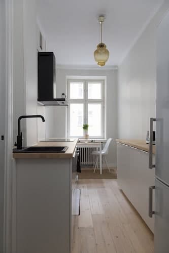 Cozy 1BR apartment with great location