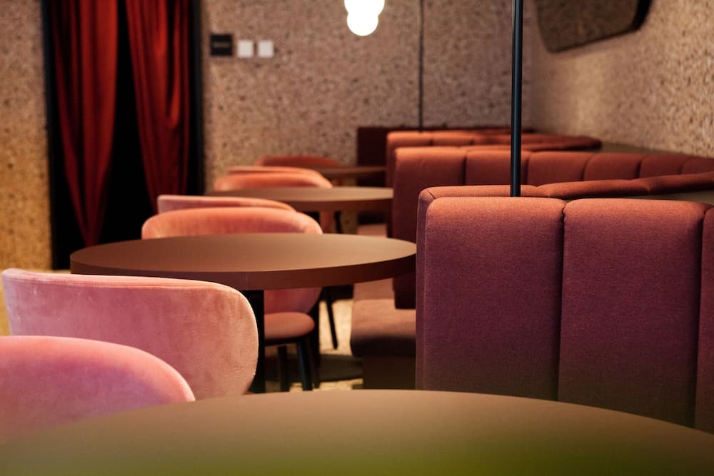 Lobi dinlenme salonu