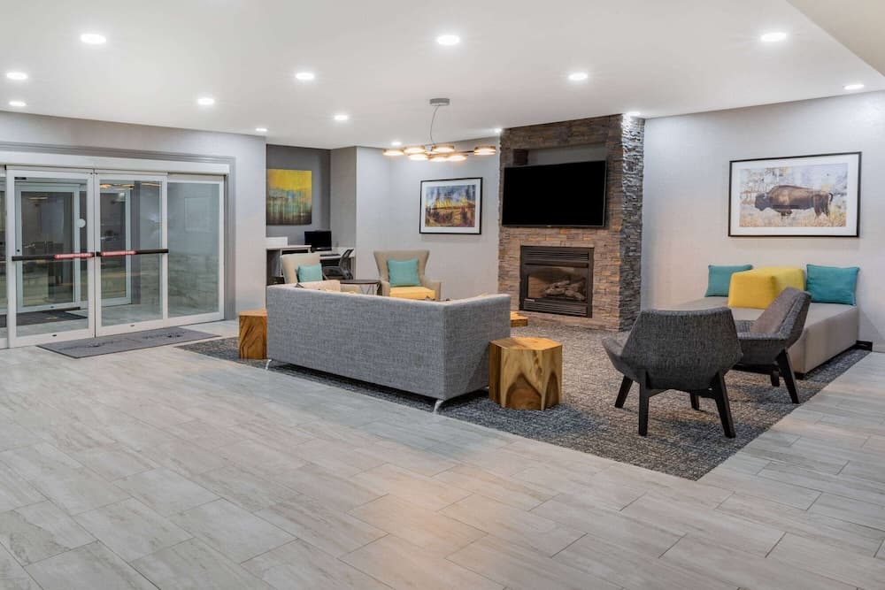 La Quinta Inn & Suites By Wyndham Ardmore