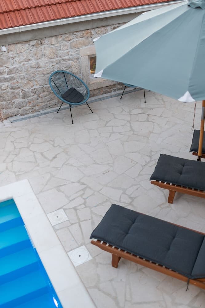 Güneşlenme verandası