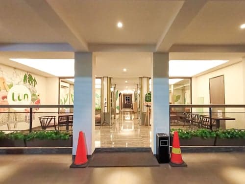 Lun Hotel Manado