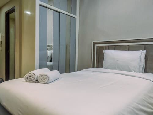 Comfy and Tidy 2BR at Vida View Apartment
