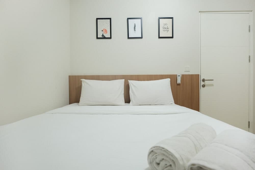 Modern and Bright 2BR Springlake Apartment