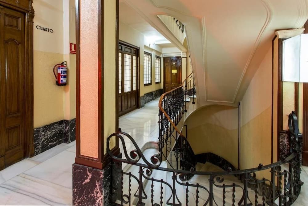 Hostal Manuela by gaiarooms