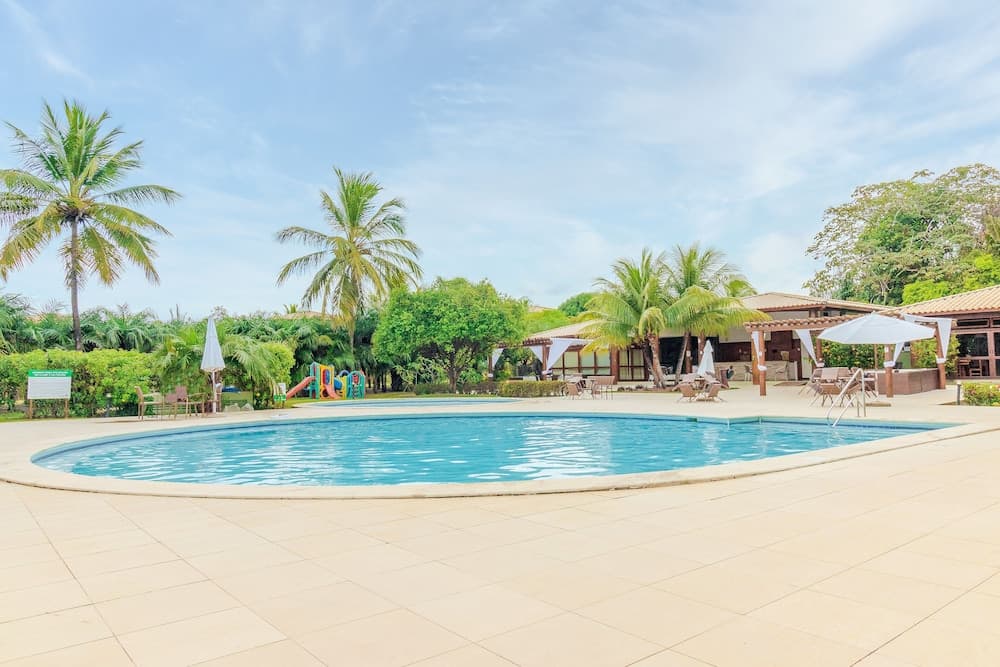 IM02 Apt 3 Suítes em Imbassaí