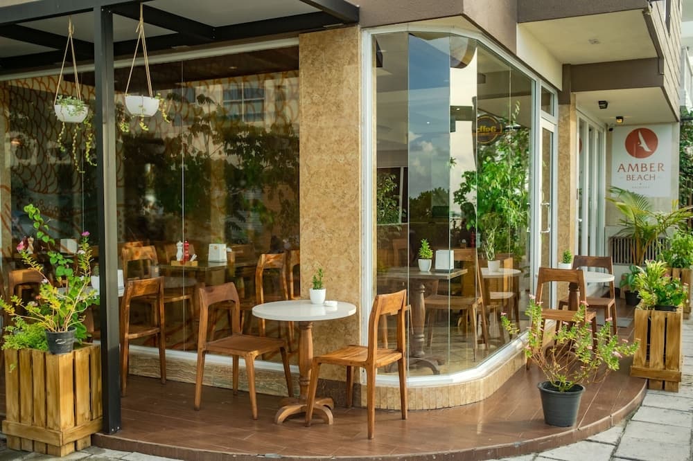 Açık havada yemek servisi