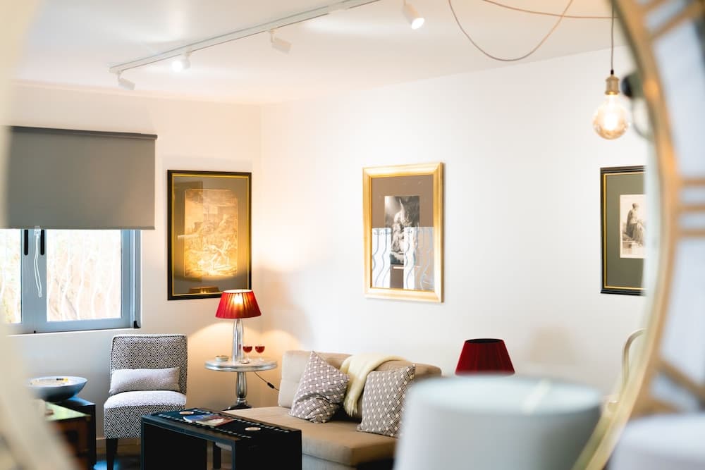 Glyfada Luxury Residence