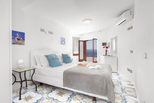 De Vivo Realty - Villa Russo Nerano
