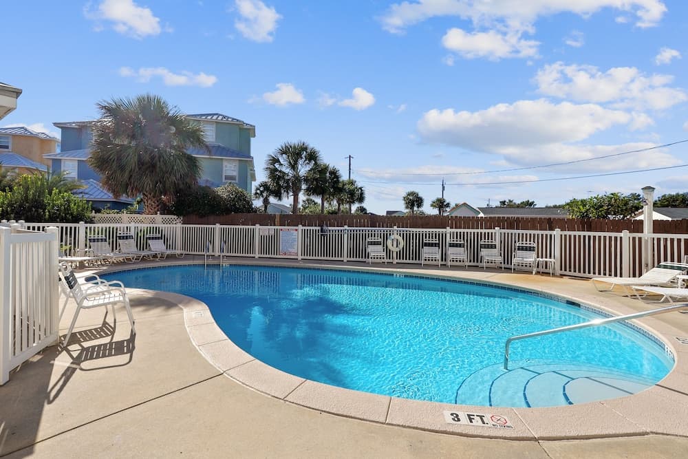 Casa Del Mar by Book That Condo