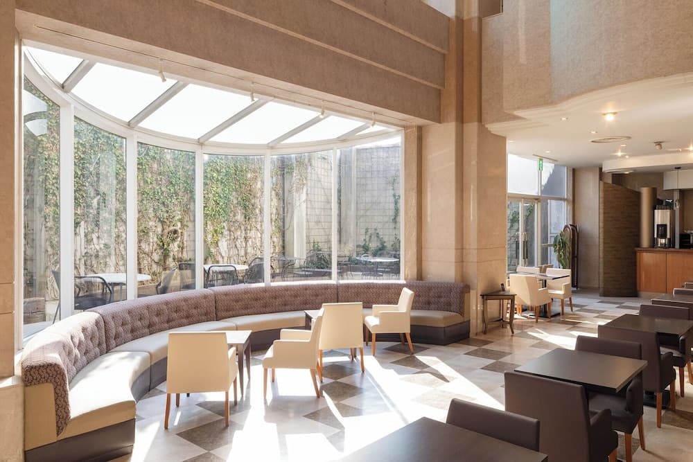 Lobi dinlenme salonu