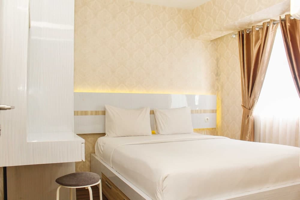 Comfort Living 1Br At Grand Sentraland Karawang Apartment