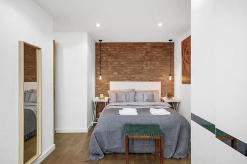 Livestay- Trendy 1bed With Balcony in Westminster