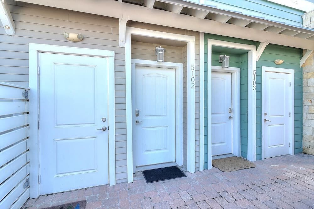 Dolphin Destiny TC 5102