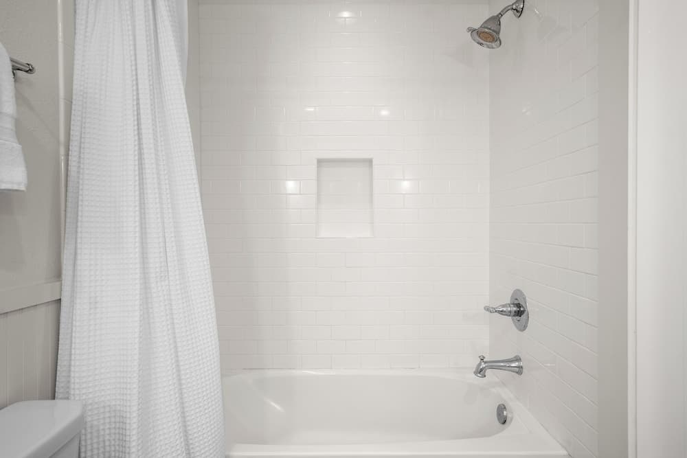 Almost Heaven TC 2201